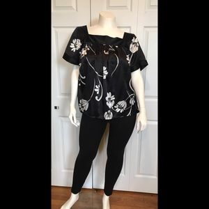 APOSTROPHE Satin dressy blouse size XL